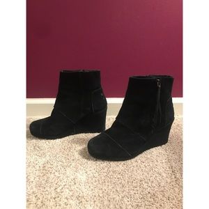 Toms Black Suede Wedge Bootie